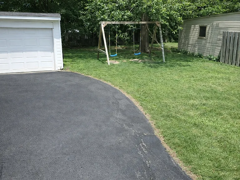 3233 Dellwood Rd — Photo 11