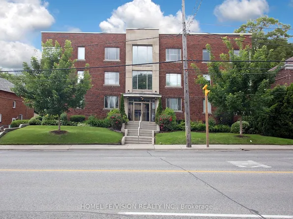 1840 Bathurst St Unit B1, Toronto, ON M5P 3K7
