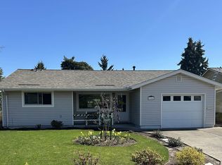 706 Oregon Way, Woodburn, OR 97071