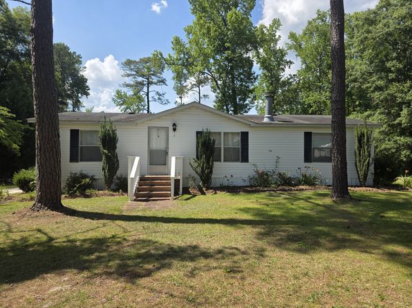 2221 Tall Pines Rd