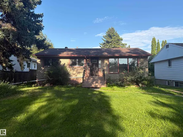 10845 140th St NW, Edmonton, AB T5M 1S4