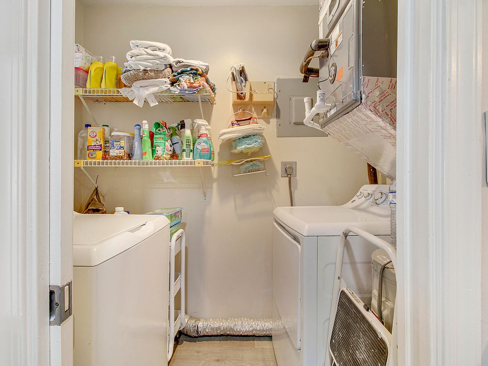 1st image of 5718 NW 65th Avenue