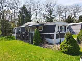 6 Concord Cir, Freedom, PA 15042