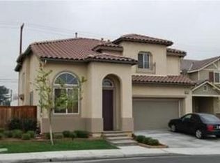 13900 Emerald Ln, Gardena, CA 90247