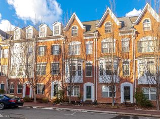 5059 Kilburn St, Alexandria, VA 22304