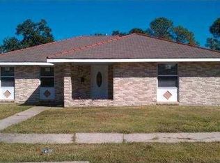 4675 Lurline St, New Orleans, LA 70127