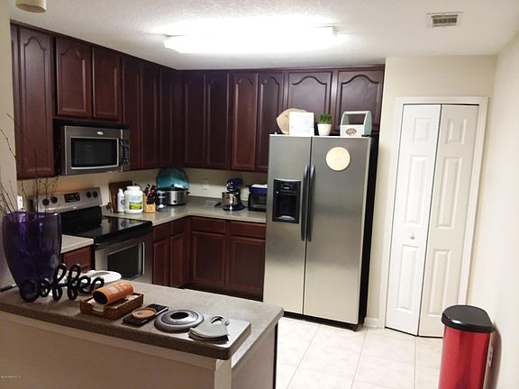 3rd image of 13827 Herons Landing Way APT 6