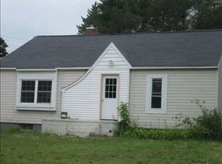 7302 Milton Rd, Alanson, MI 49706