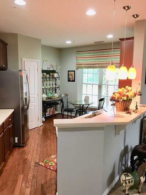 2nd image of 3101 Lilac Ct