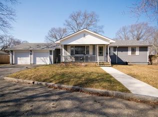 298 Austin St, Fall River, MA 02723