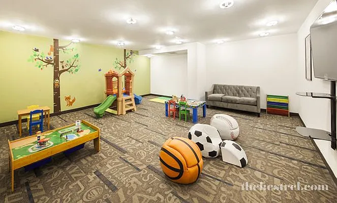 Rented by FirstService Realty (legacy) | media 11