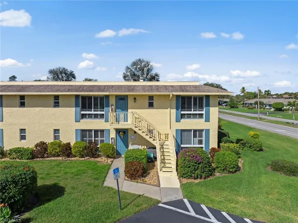 84 Glades BLVD #2, NAPLES, FL 34112