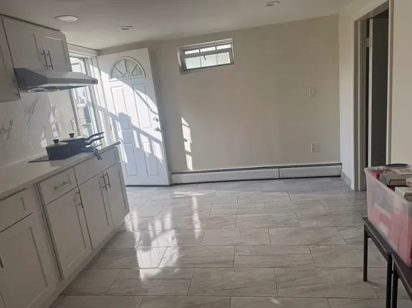 (undisclosed Address), East Meadow, NY 11554