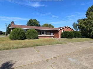 2600 Woodland Ave, Dunbar, WV 25064