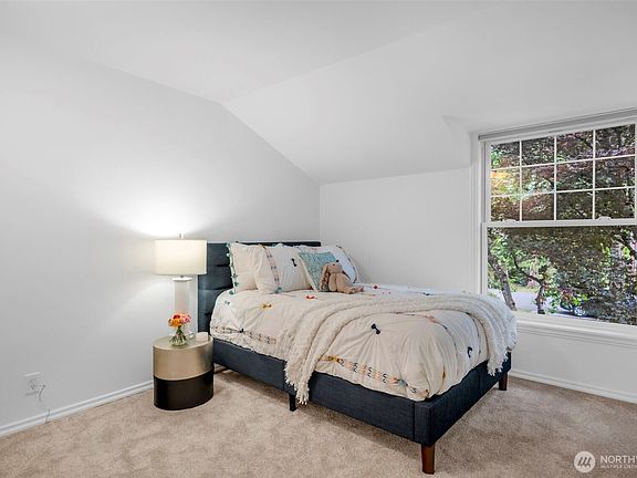 4th image of 7928 SE 76th Street