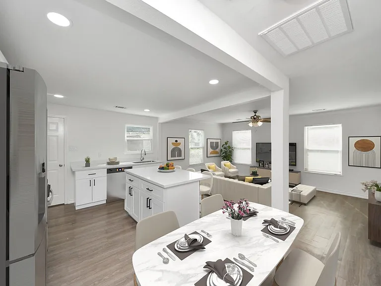 7004 Conley St — Photo 4