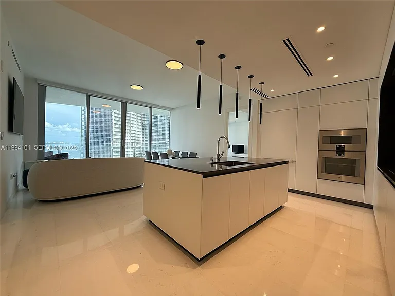 300 Biscayne Boulevard Way #2706 — Photo 6