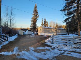 1006 N 9th Ave, Lesser Slave River No.124, AB T0G2B0