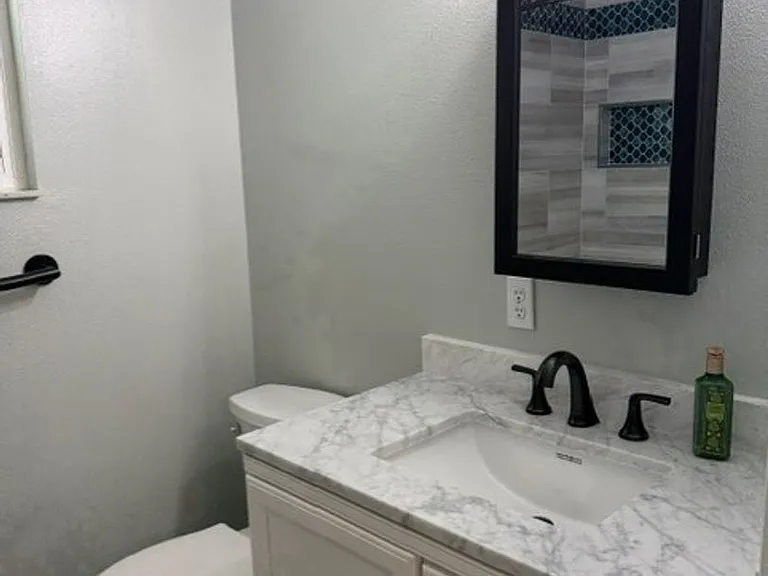 6633 Foxmoor Dr — Photo 14