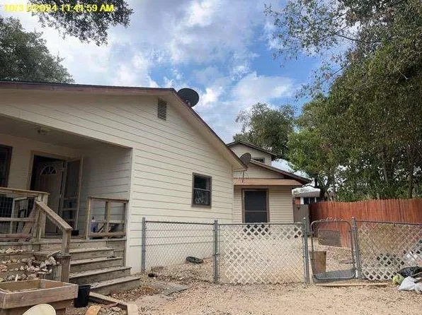 542 Greenwood St, Canyon Lake, TX 78133