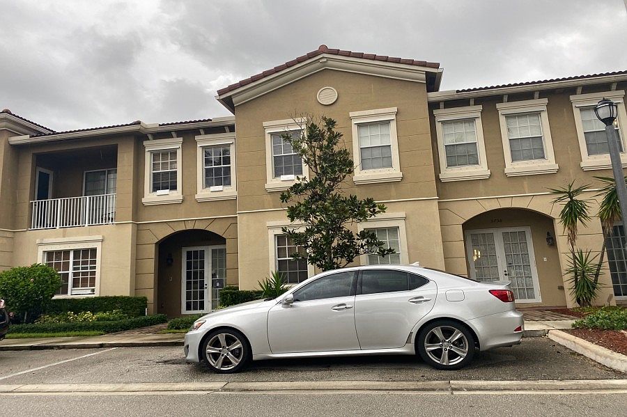 1st image of 5756 Hampton Hills Blvd #B