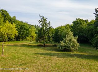 S Lowell Rd, Lansing, MI 48906