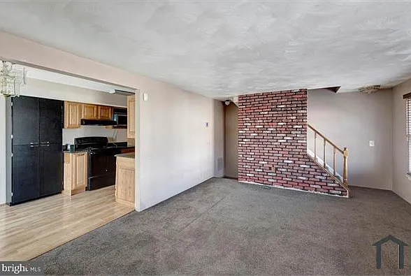 51 Fox Run Ct — Photo 3