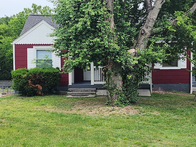 4904 Inglewood Ct — Photo 8