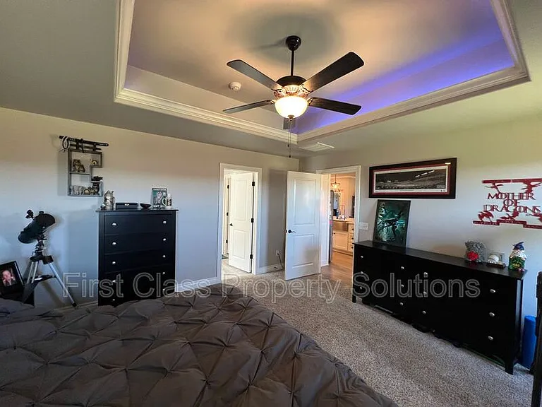 3116 Drake Crest Dr — Photo 38