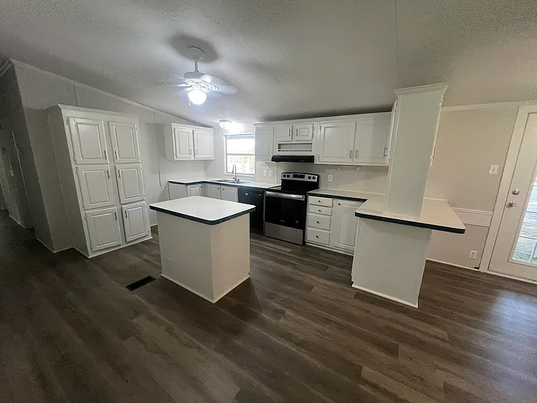 2350 Annetta Centerpoint Rd — Photo 9