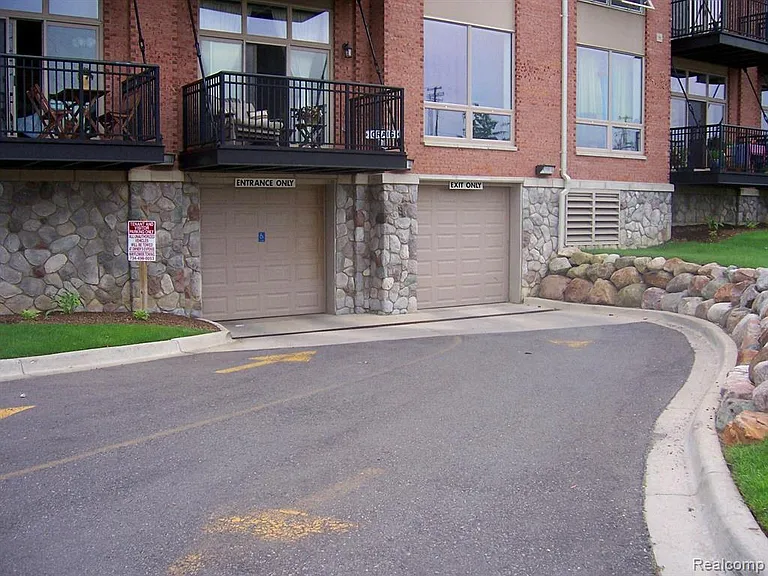 101 S Union St #207 — Photo 34