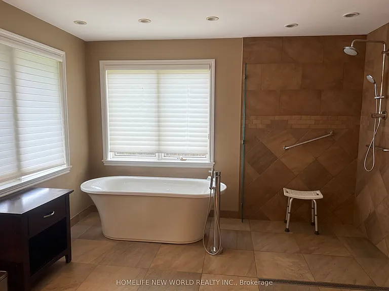 3 Jenkinson Grv — Photo 14