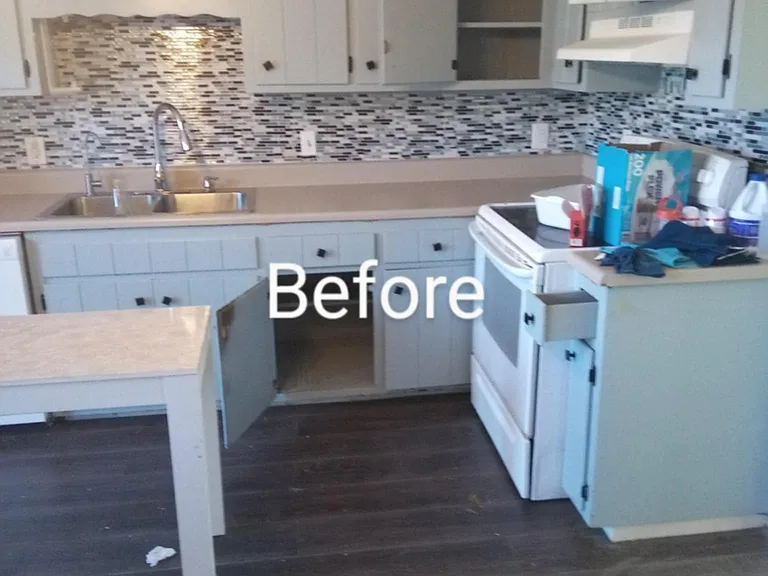4746 Tessie Ln — Photo 2