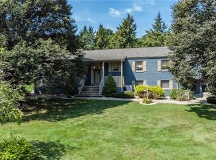 407 Greenwood Dr, Greensburg, PA 15601