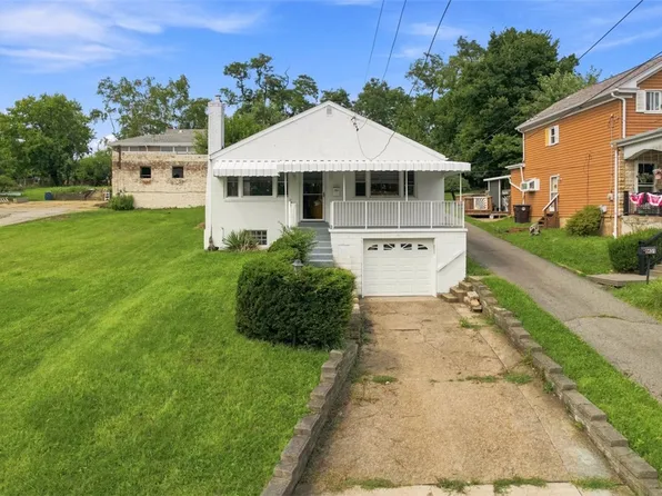 3129 Churchview Ave, Pittsburgh, PA 15227