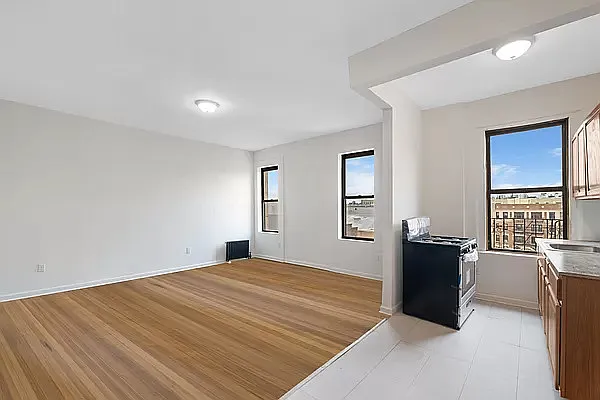 Rented by REAL New York | media 18