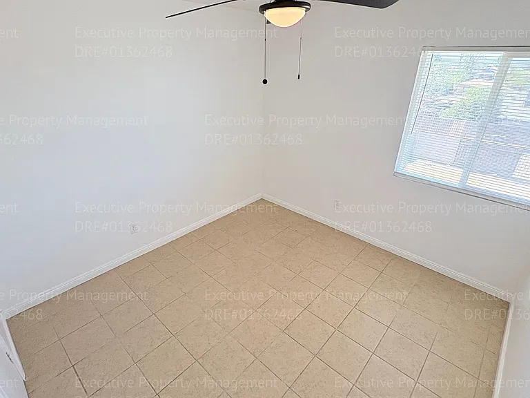 1303 Bernard St. — Photo 19