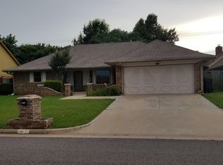 12105 Sundance Mountain Rd, Oklahoma City, OK 73162