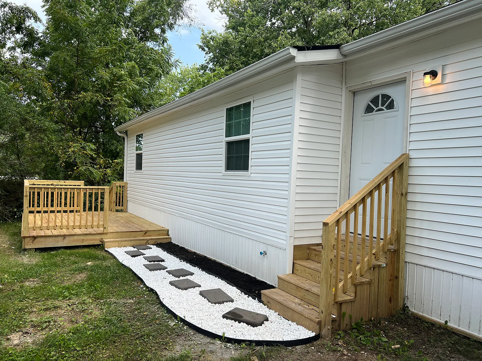 4 bed, 1640 sqft, $1,800 — Photo 4