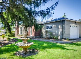 11925 SW Greenwood St, Beaverton, OR 97005