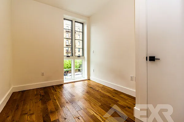 Rented by EXR | media 47