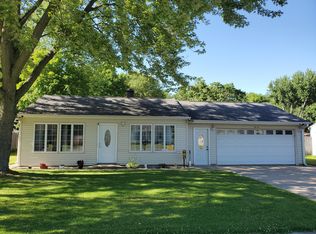 414 W Parsons Ave, Watervliet, MI 49098