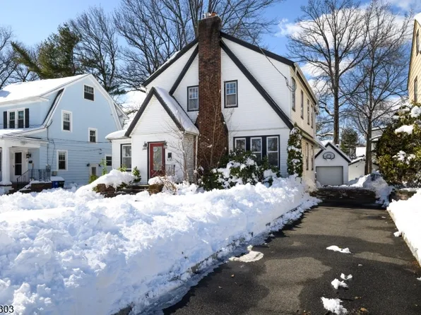 29 S Mountain Rd, Millburn Twp., NJ 07041