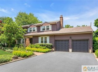 20 Constitution Ct, East Brunswick, NJ