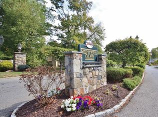 2807 Morgan Dr, Carmel, NY 10512