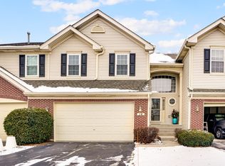 14 Bitter Spring Ct, Algonquin, IL 60102