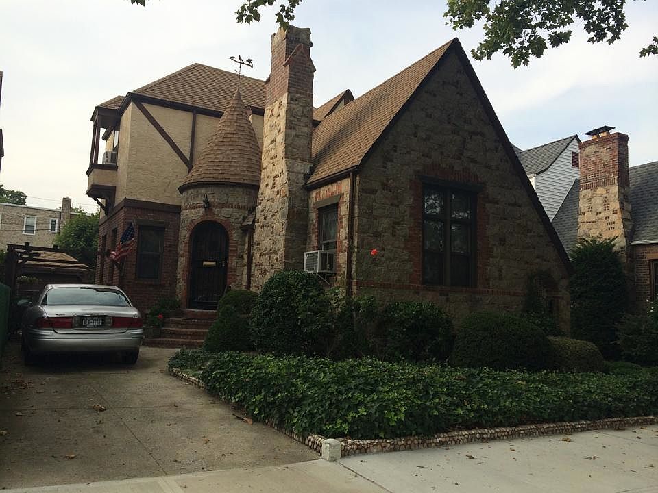 1st image of 8107 Cowles Ct
