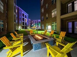 Hardy Yards Apartment Homes, Houston, TX 77009