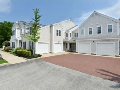 92 Village Dr, Quincy, MA, 02169