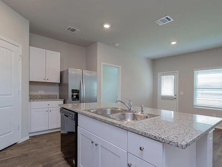 6009 Ronee Leah Dr — Photo 5